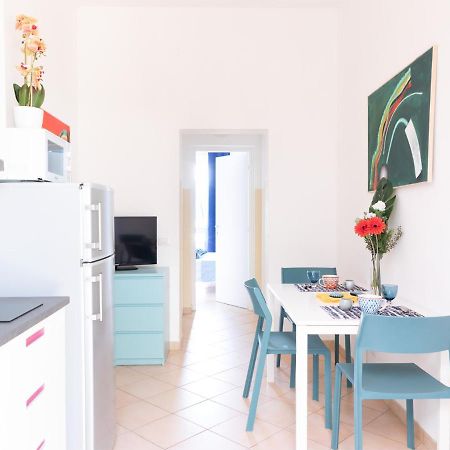 Residence Reale Porto Azzurro Esterno foto